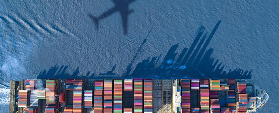 Photo d'un transport par cargo pour illustrer l'export