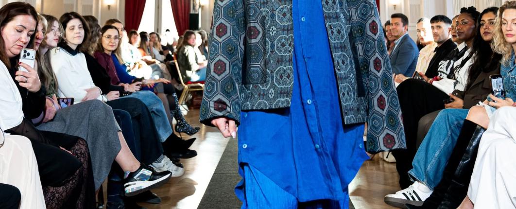 Défilé vêtements