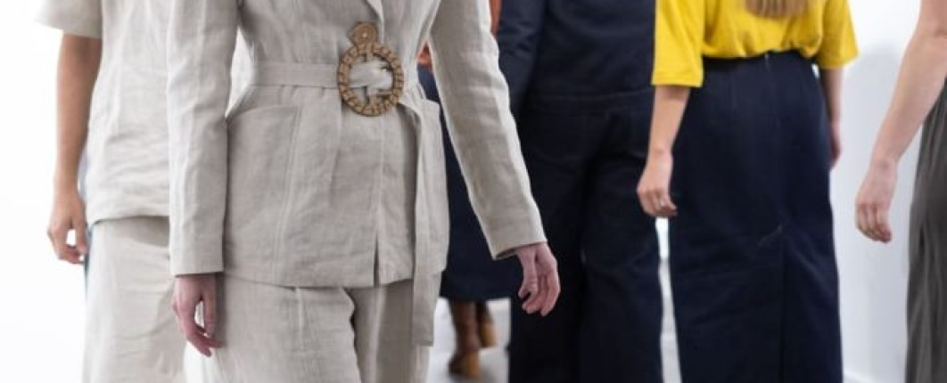 Défilé de vêtements