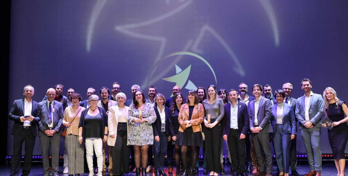 Image de groupe lors de la Soirée des Réussites