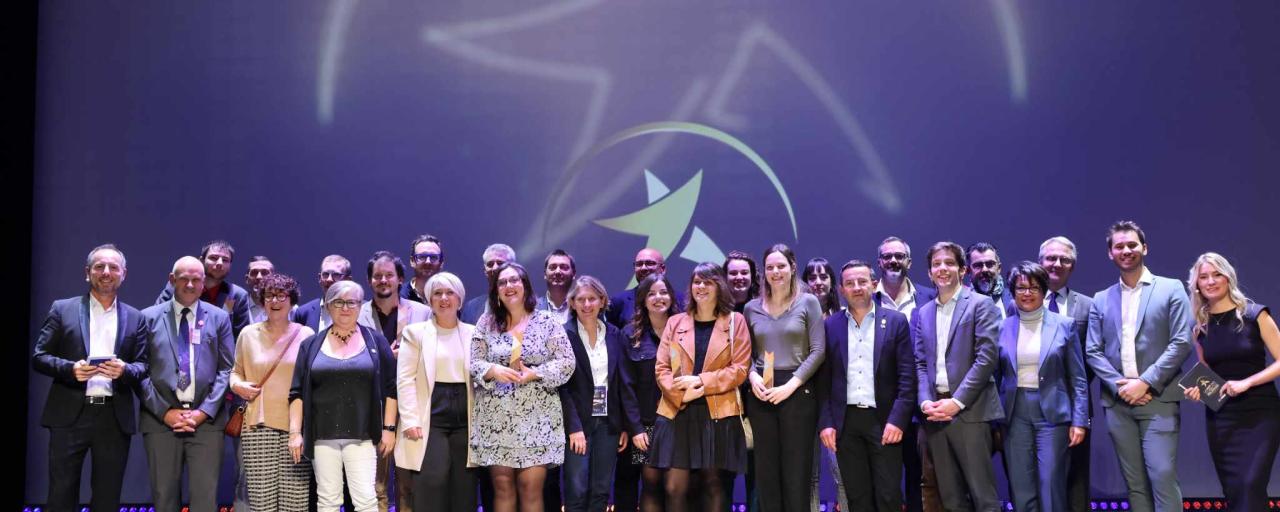 Image de groupe lors de la Soirée des Réussites