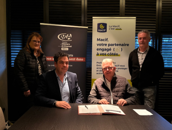 Signature de convention Macif