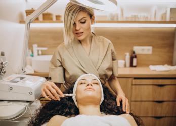 Témoignage Élisa CAP Esthétique Cosmétique Parfumerie 
