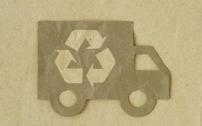 Un dessin de camionnette avec sigle développement durable