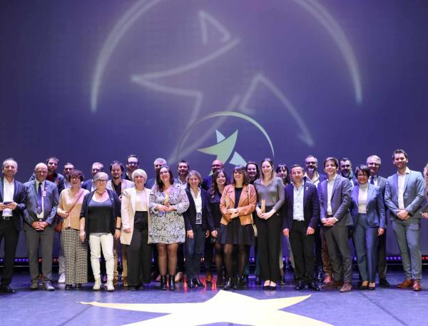 Image de groupe lors de la Soirée des Réussites