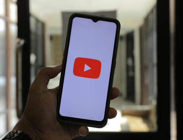 téléphone youtube