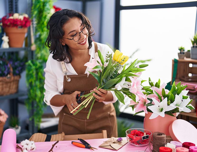 Photo d'une élève en brevet professionnel de fleuriste