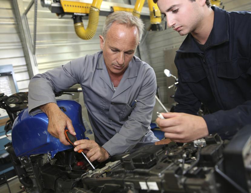 reparation d 'une voiture